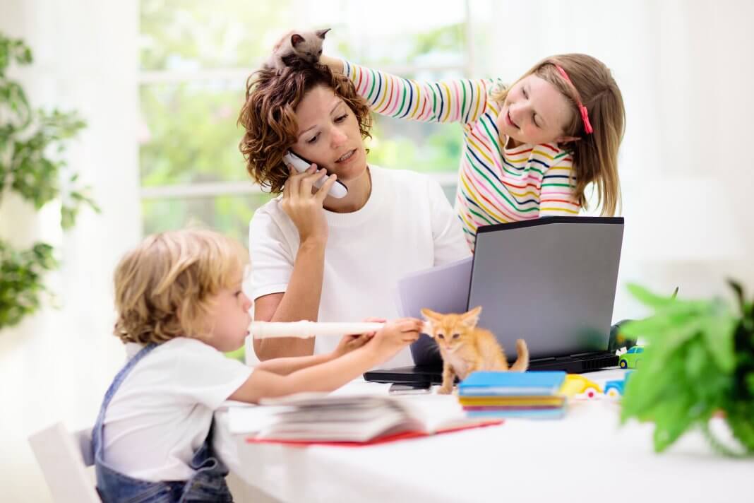 MANAGING PARENTING STRESS